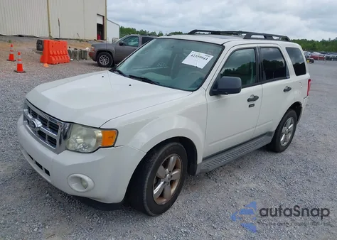 2009 Ford Escape Xlt из США, поврежденный, VIN 1FMCU93GX9KC34786